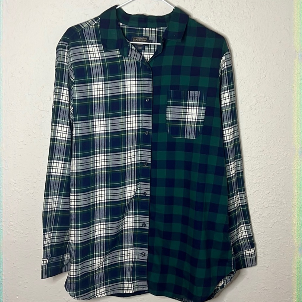 Plaid Pendleton Button Down Long Sleeve Top Size Large